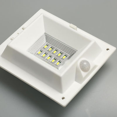 300lm/w 3.2v چراغ سنسور حرکت خورشیدی پیر LED کوچک / چراغ‌های باغ پیر با انرژی خورشیدی
